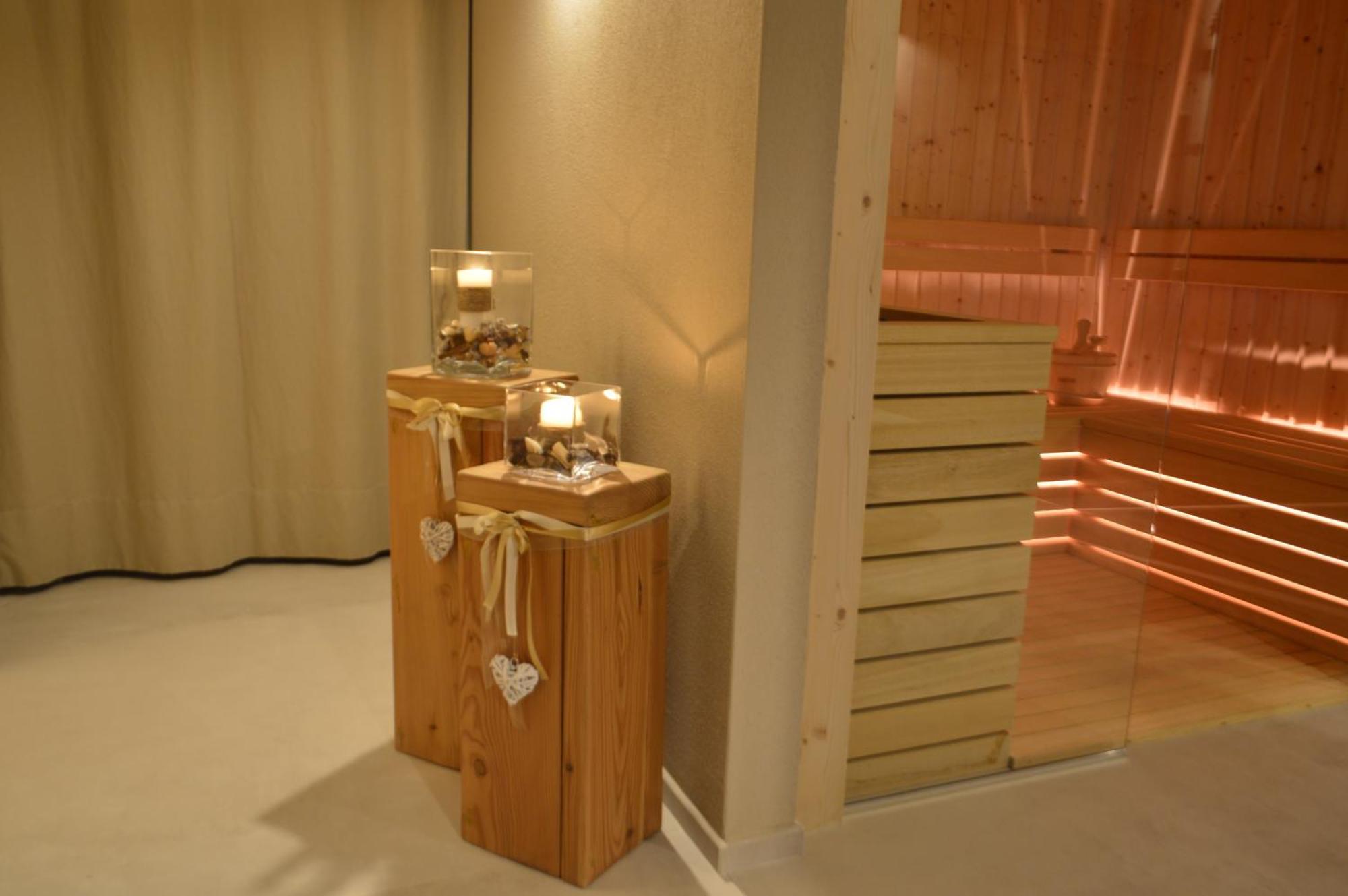 מדונה די קמפיליו Hotel Garni Sant'Antonio Con Spa מראה חיצוני תמונה